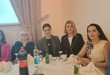 Photo of Asocijacija žena Gradskog odbora PDA Tuzla upriličila druženje povodom “Dana žena”