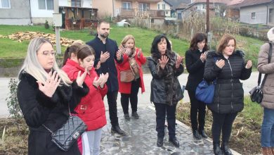 Photo of Grabovica : Polaganje cvijeća poginulim borcima