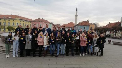 Photo of Zastavice Bosne i Hercegovine poklon Tuzlacima za Dan državnosti